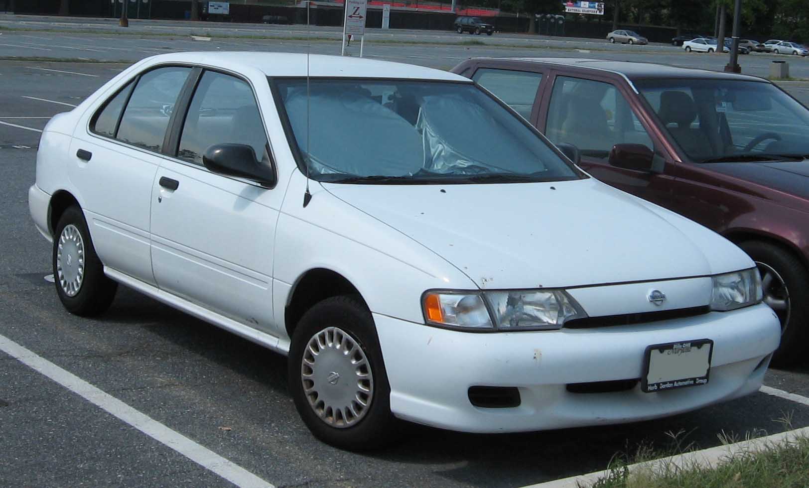 1999 Nissan Sentra (XE)