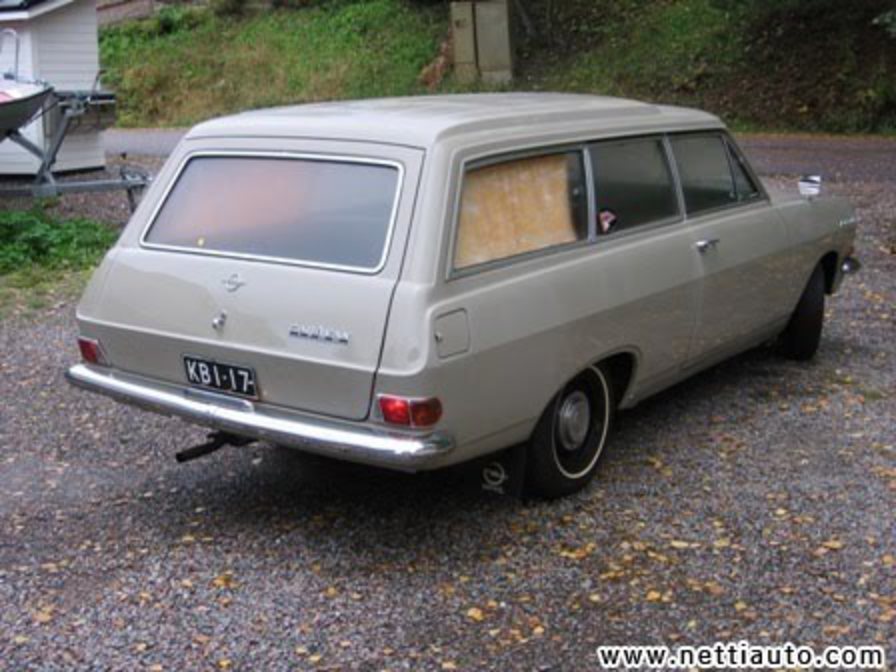 For Sale: Opel Rekord Caravan 1700