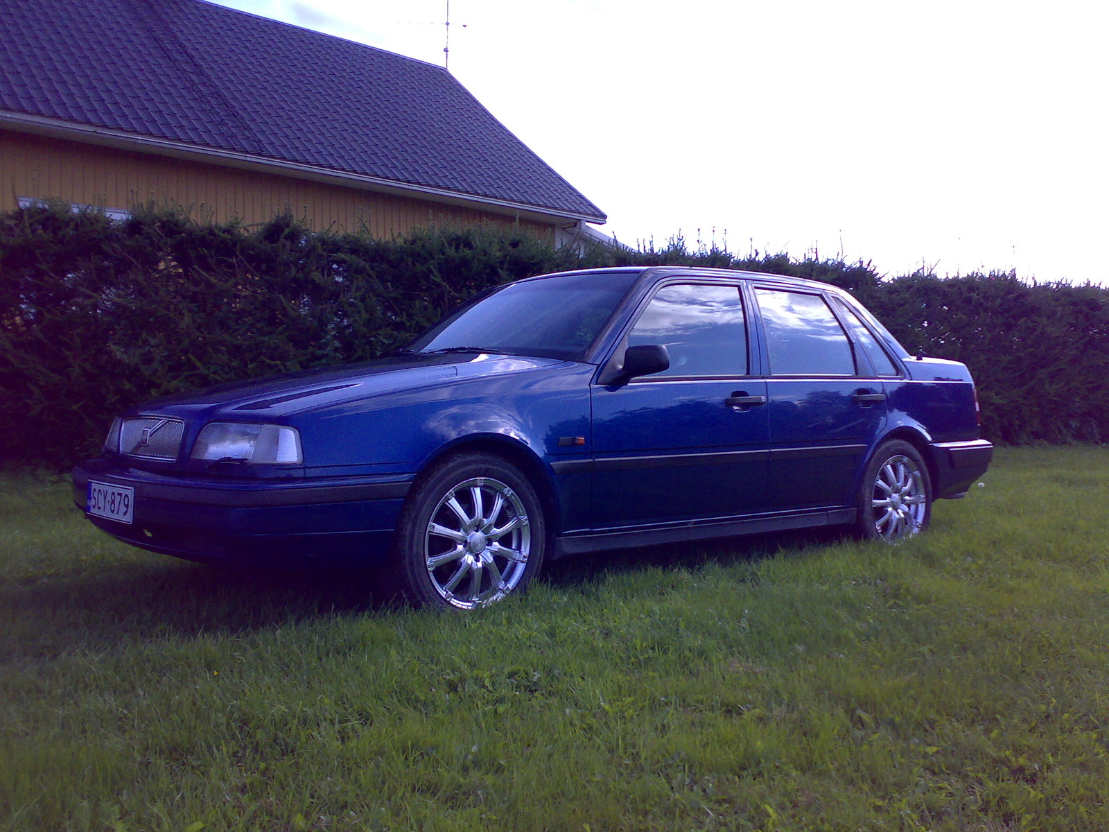 1996 Volvo 460 picture, exterior