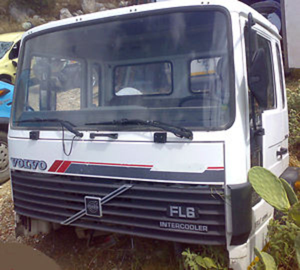 Cabina Usata Used Truck Cab Volvo FL614 4x2 '92 Cambio ZF Scatola Guida