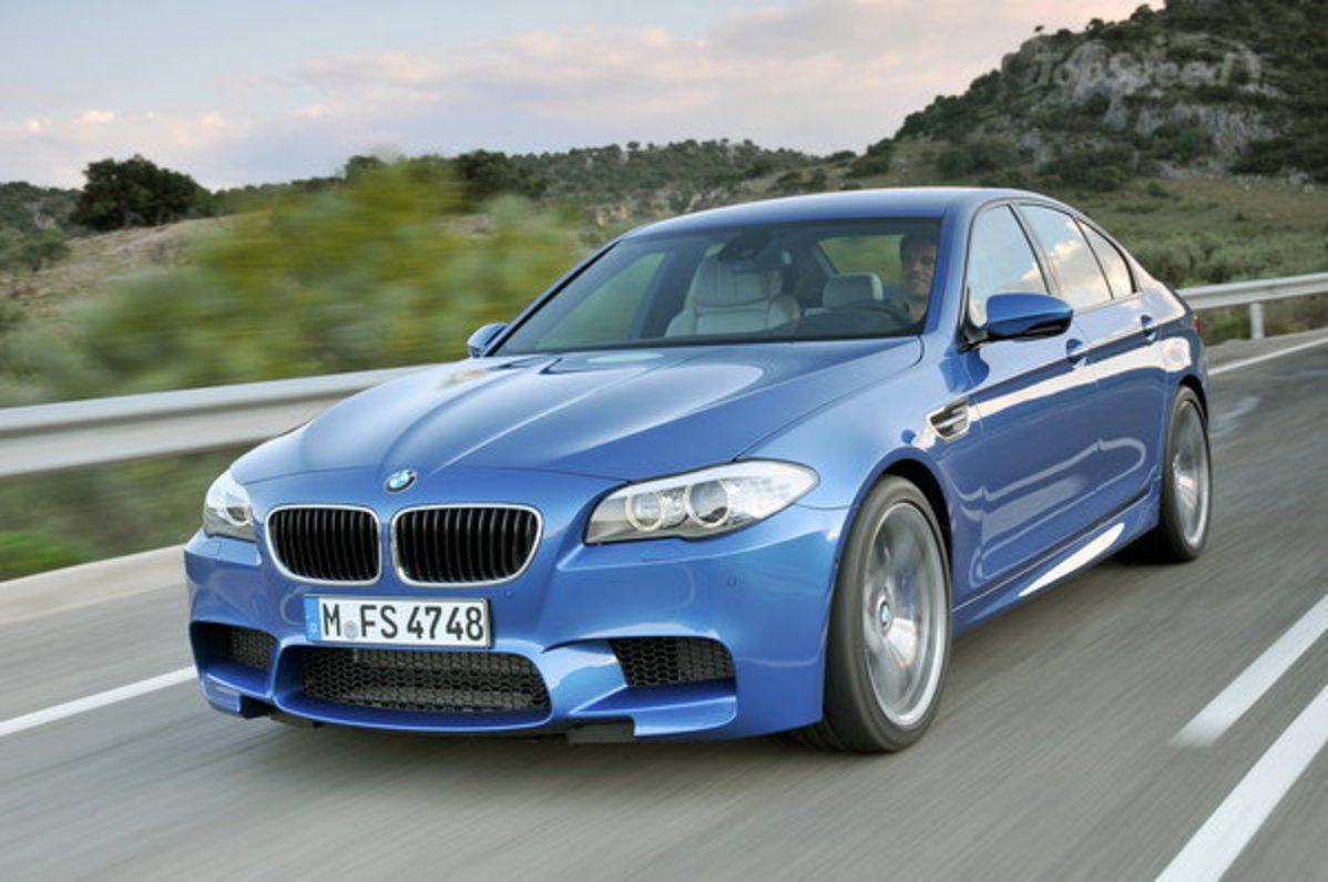 2012 BMW M5 - Top Speed