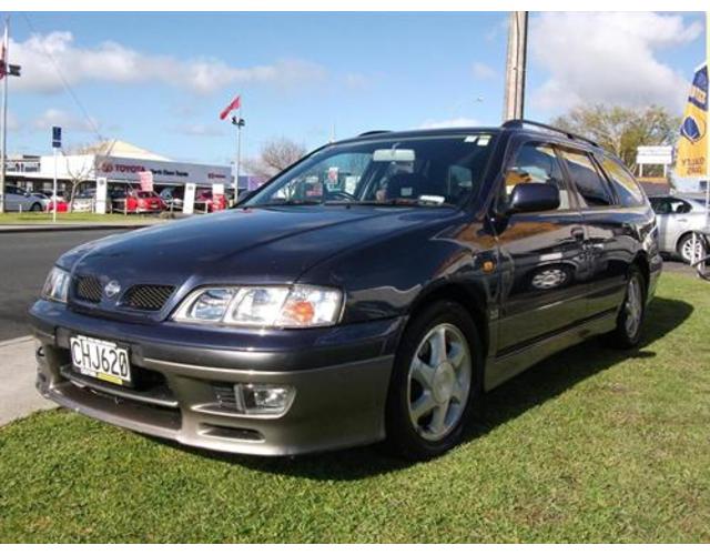 Nissan Primera Hyper CVT M6 - huge collection of cars, auto news and reviews