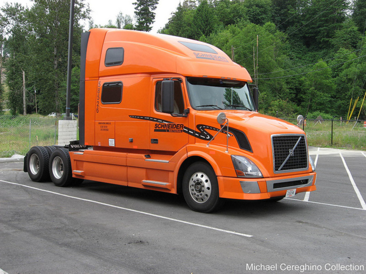 Schneider National Volvo VNL780, Truck 58526
