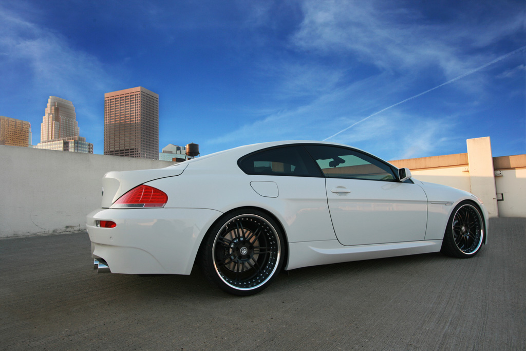 BMW 645i with 21" iForged PS Daytona finished in Hyper Black with Chrome Lip