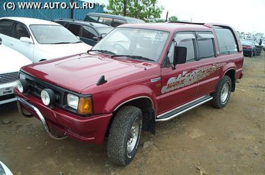 View more pics of 1992 Mazda Proceed Marvie .