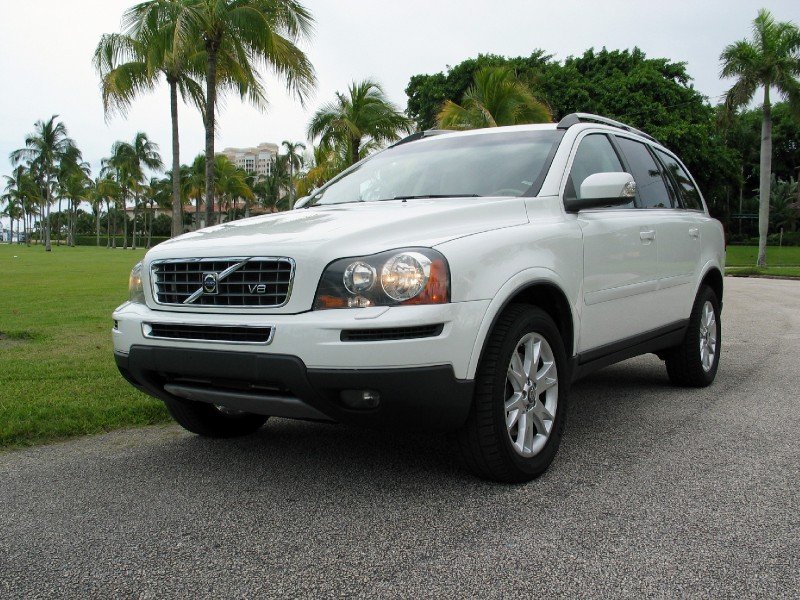 Volvo XC 90 T5 25 4WD. View Download Wallpaper. 800x600. Comments