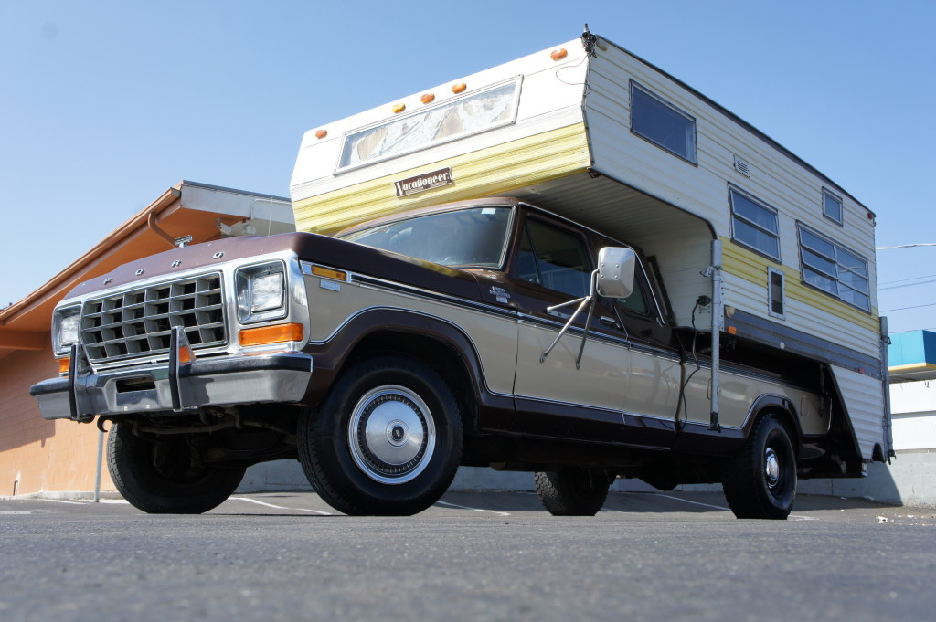 TopWorldAuto >> Photos of Ford F-350 Camper Special - photo galleries
