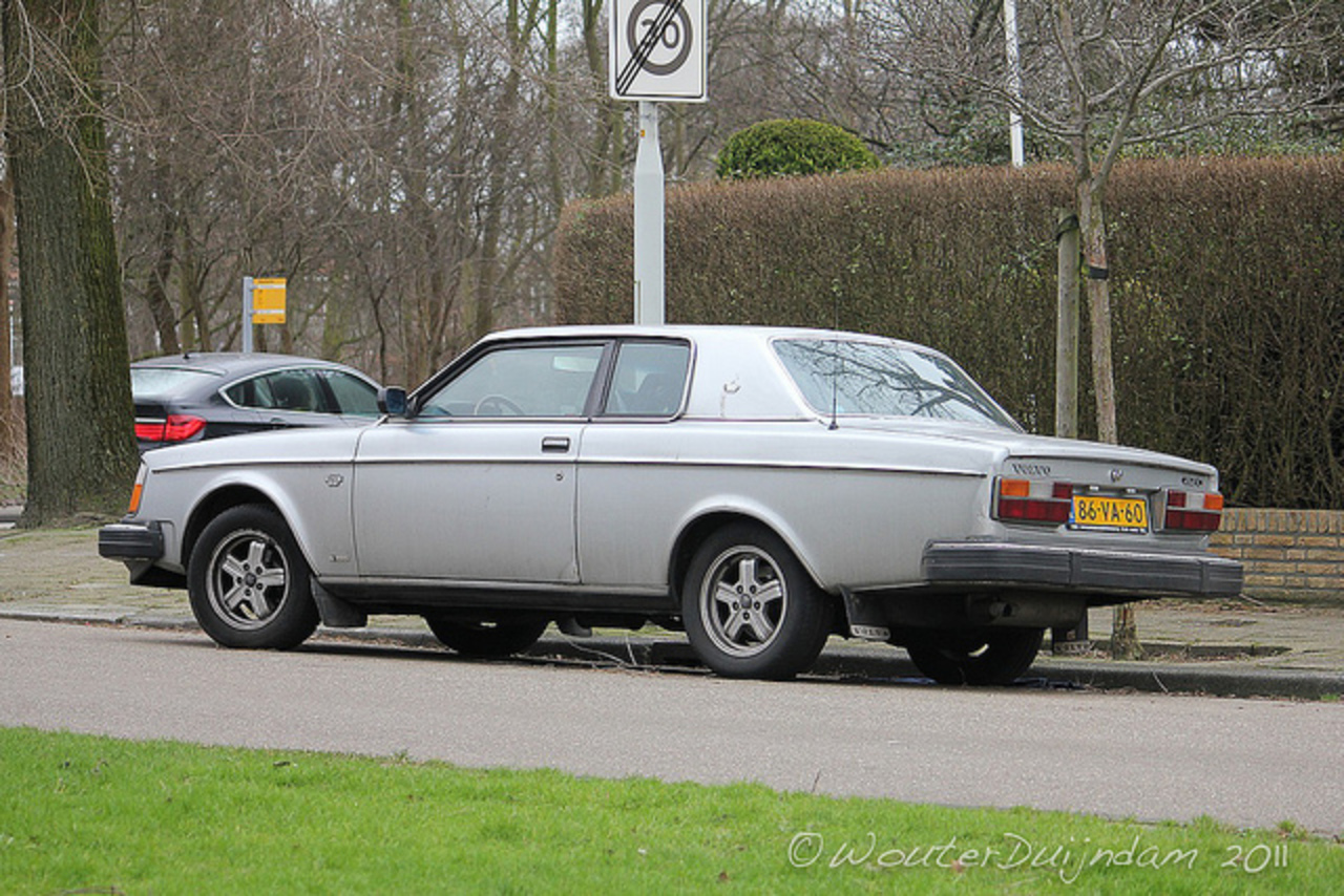 86-VA-60 Volvo 262 Coupe Automatic 1978. Datum eerste afgifte Nederland
