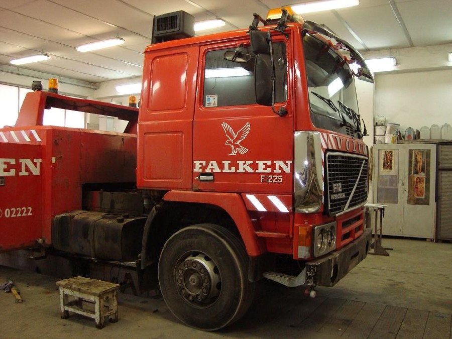 Volvo f12, 6x2 ( only chassis )