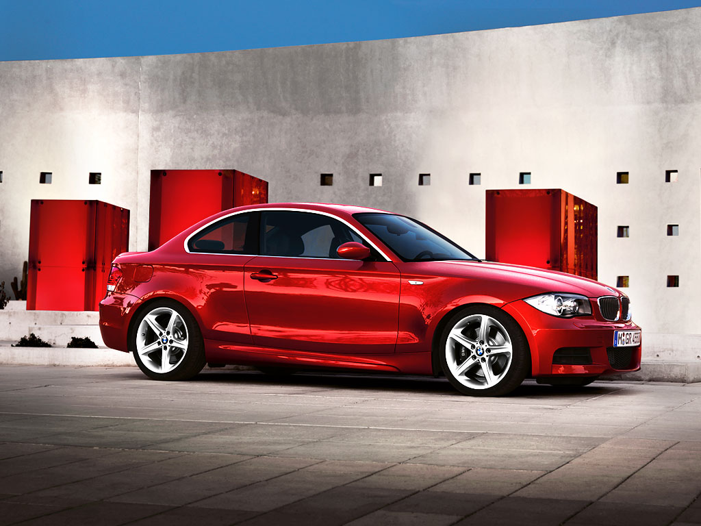 The BMW 1 Series offers an incomparable combination of sporting driving