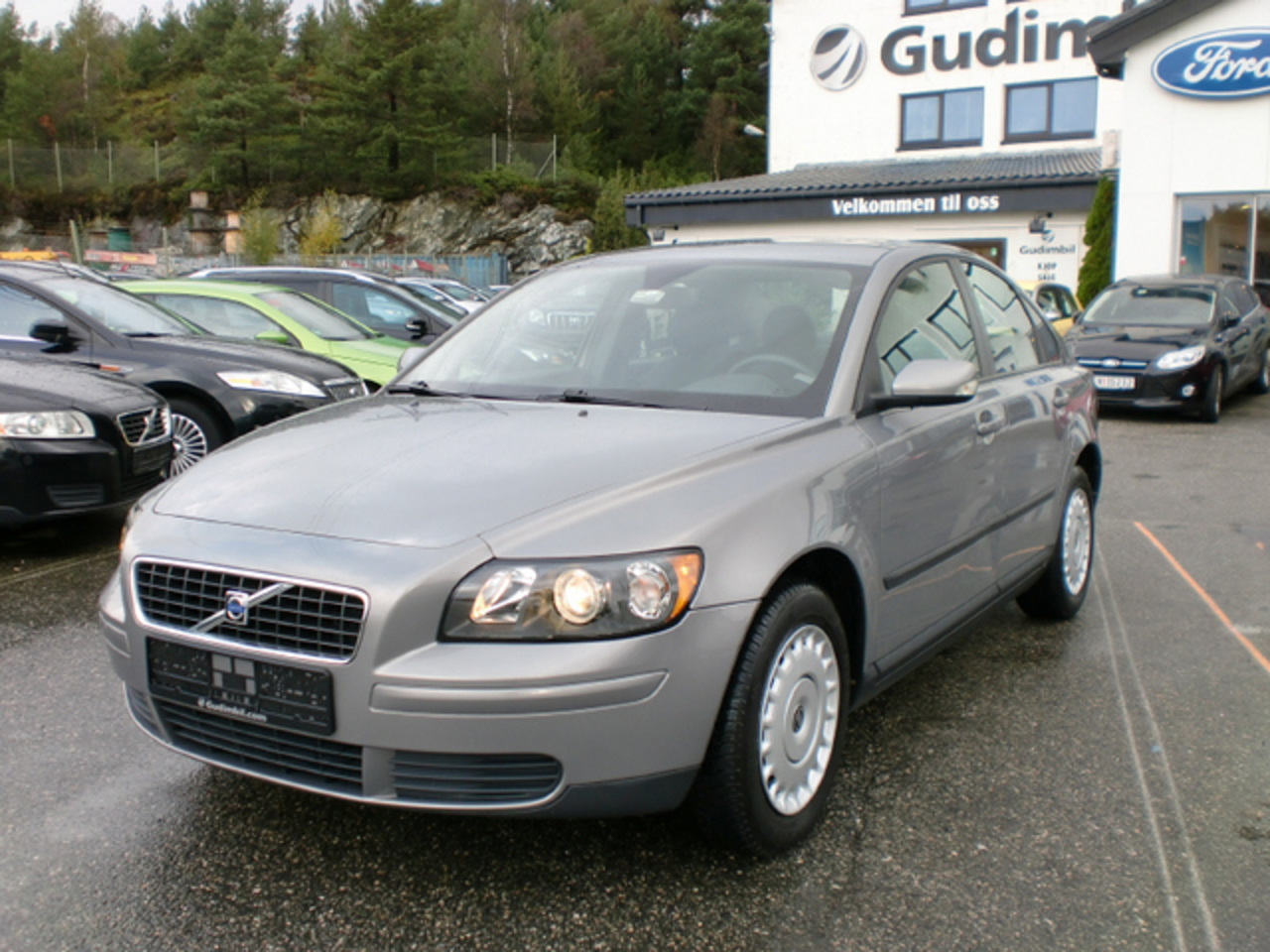 Volvo V70 23T. View Download Wallpaper. 640x480. Comments