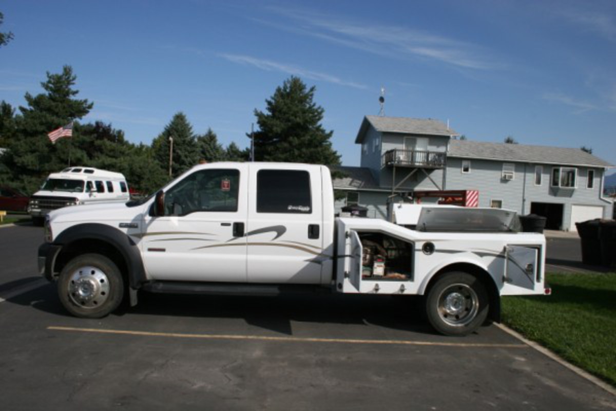 For Sale 2007 Ford F-550. 45,000 miles, all recommended services performed