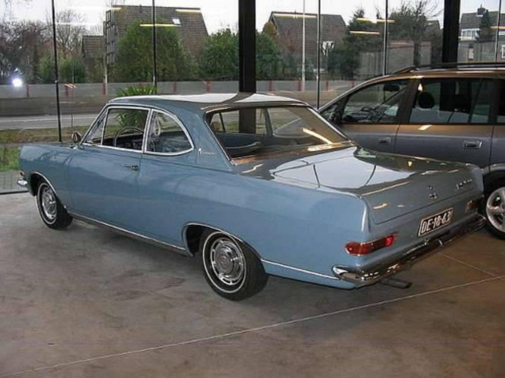 Opel Rekord 1700 coupe 1964