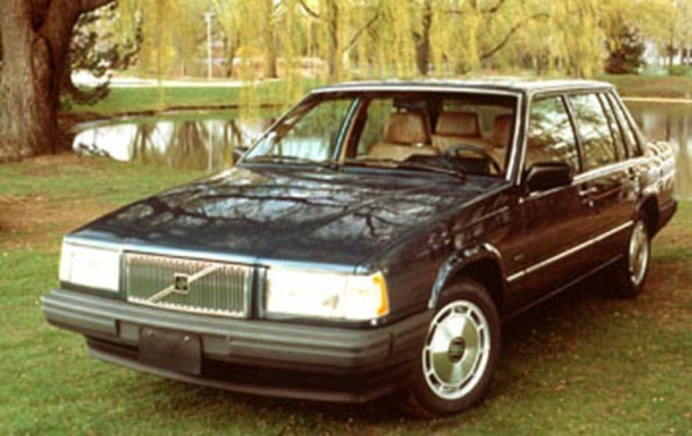 1990 Volvo 740. 1990 Volvo 740 4 Dr GL Sedan
