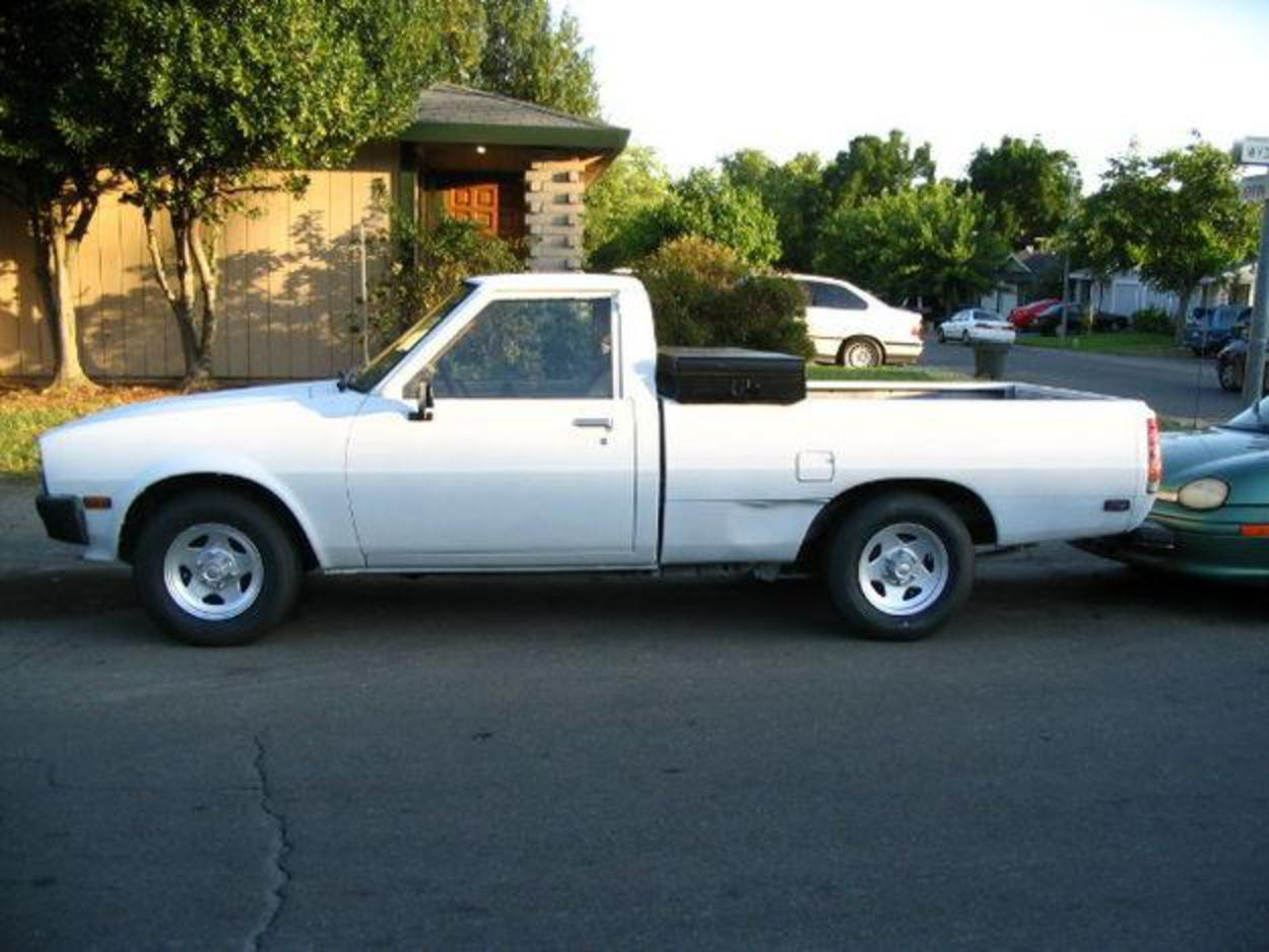 Pictures of **1985 Dodge Ram 50 Pickup