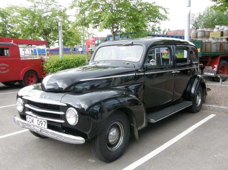 Volvo PV831 - huge collection of cars, auto news and reviews, car vitals,
