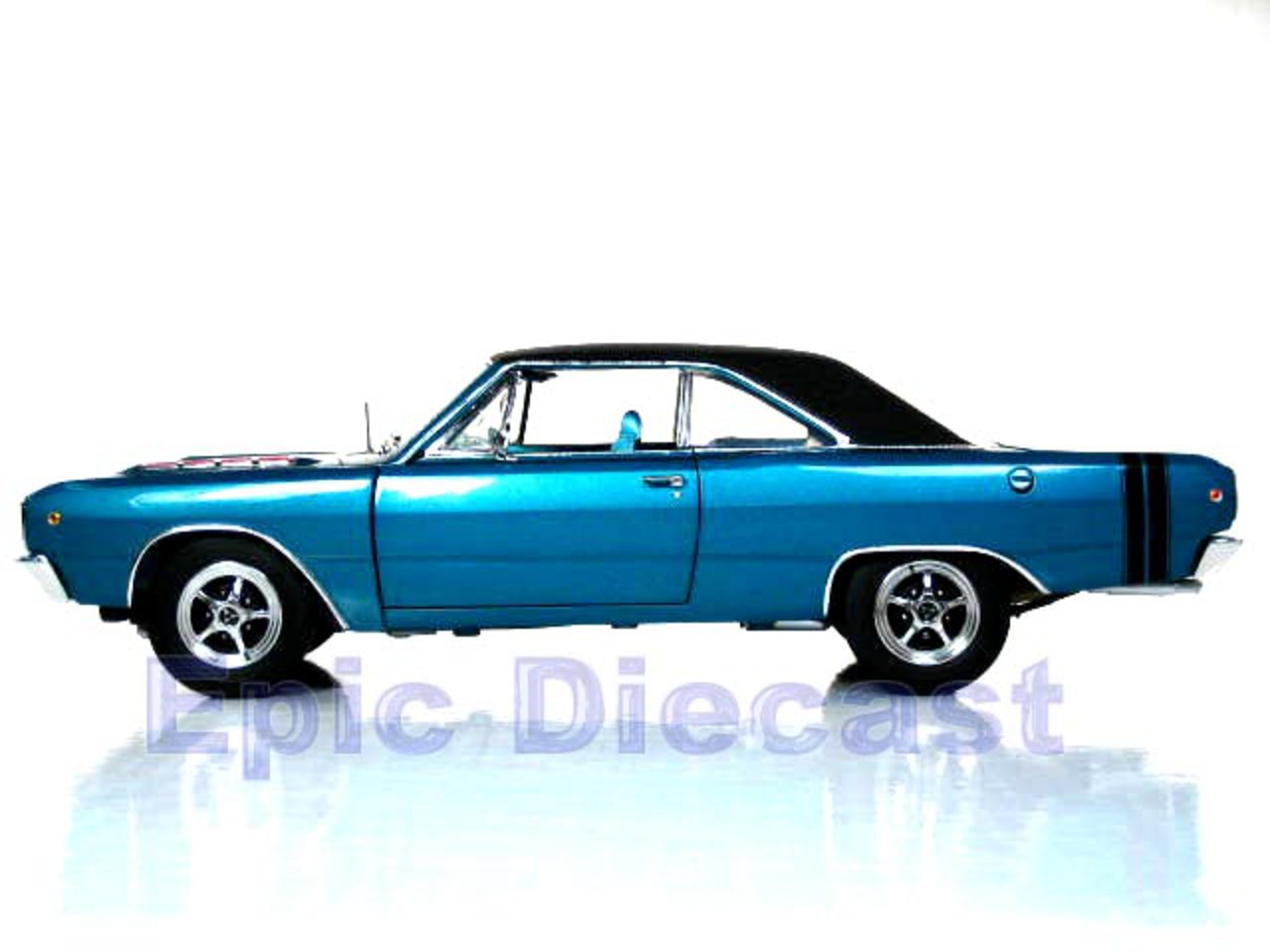 1968 Dodge Dart 340 1:18 scale diecast car from Highway 61 in Bright Blue