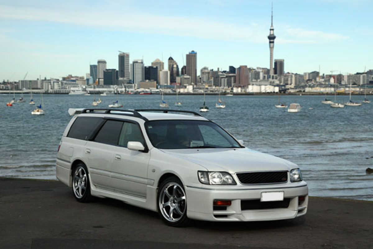 Nissan Stagea - huge collection of cars, auto news and reviews, car vitals,