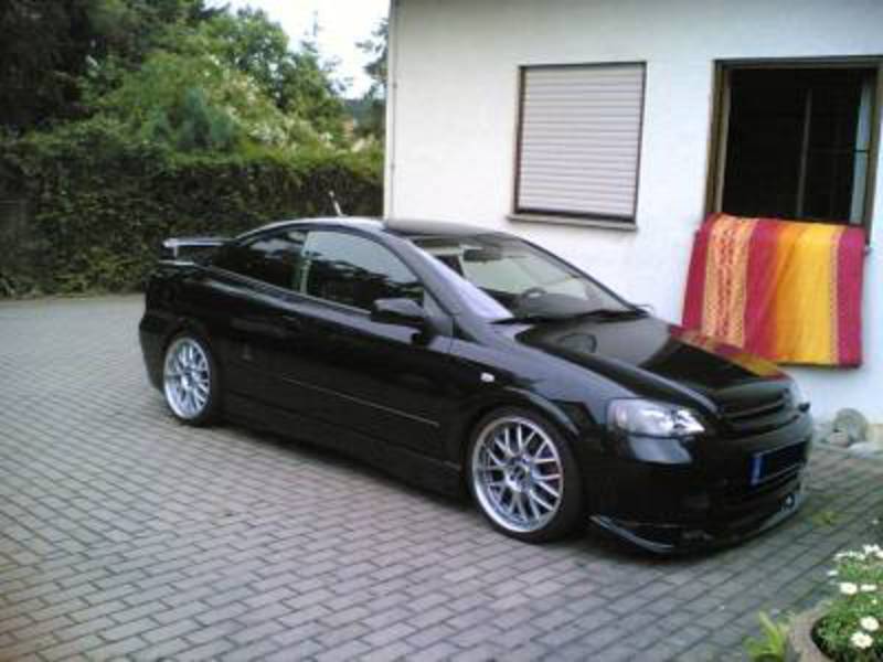 Opel Astra 1.8 Coupe image 4