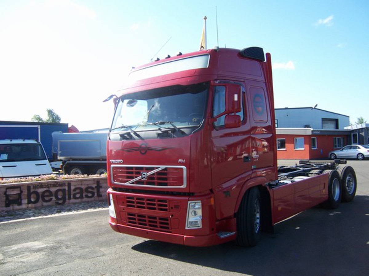 Volvo FH 500 - huge collection of cars, auto news and reviews, car vitals,