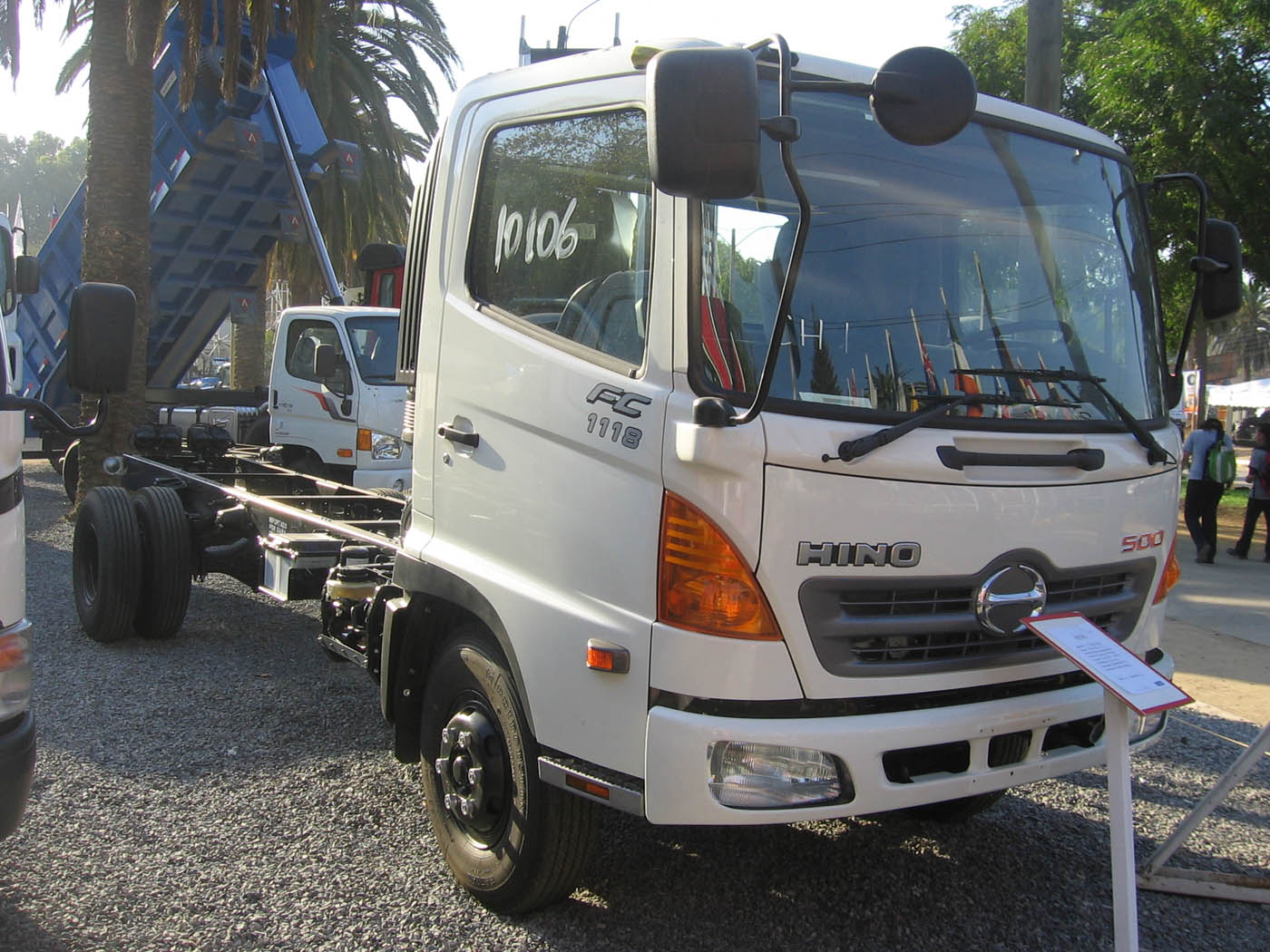 Hino 500 FC 1118 - cars catalog, specs, features, photos, videos, review,
