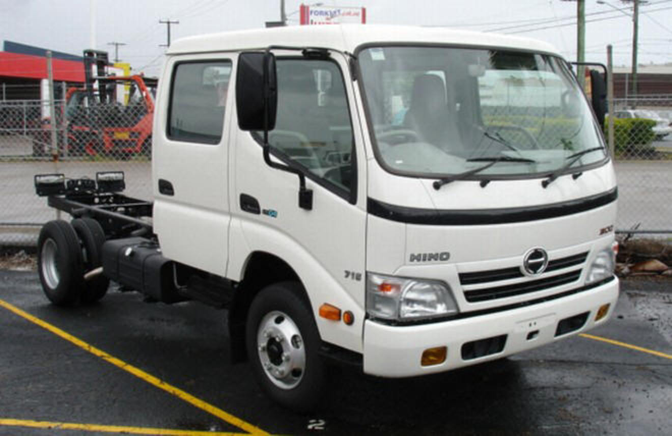 Front Right White 2008 Hino 300 Truck Picture