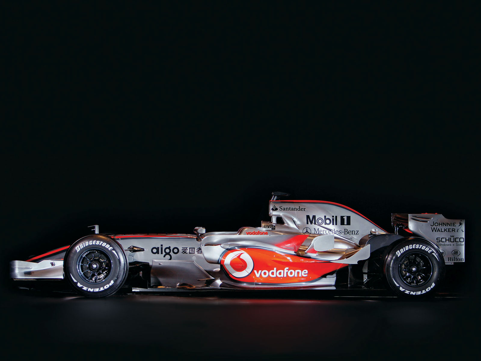You can vote for this McLaren MP4-23 photo