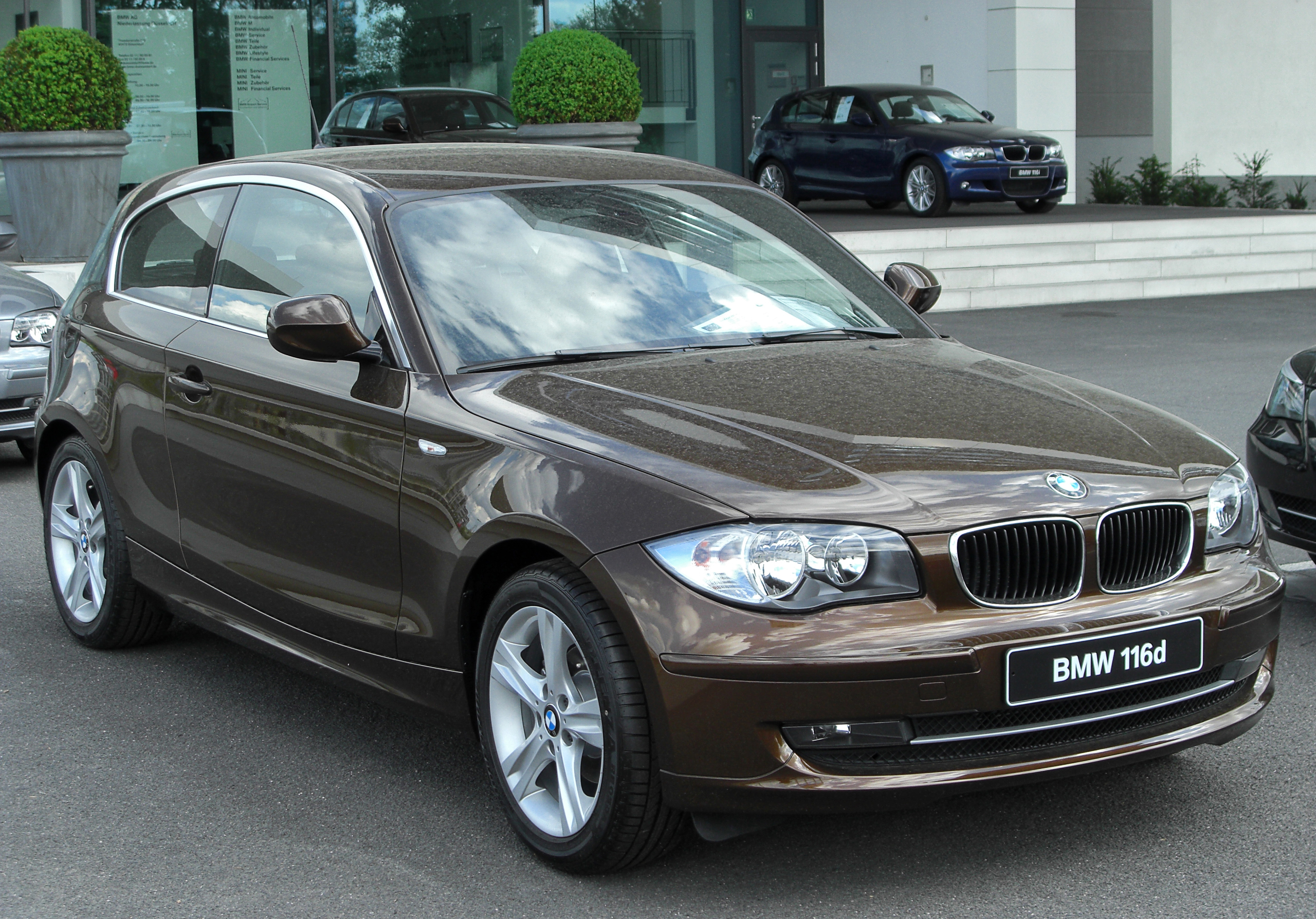 File:BMW 116d (E81) Facelift front 20100501.jpg