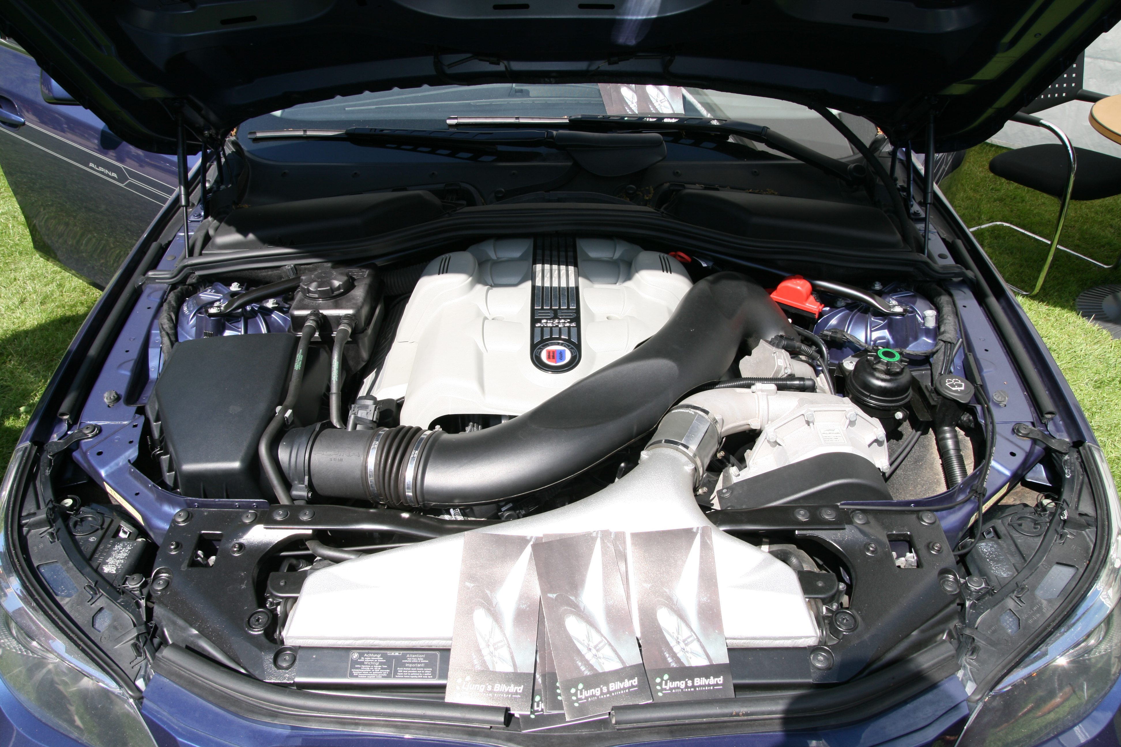 File:BMW Alpina B5 E60 (2005) engine bay.jpg