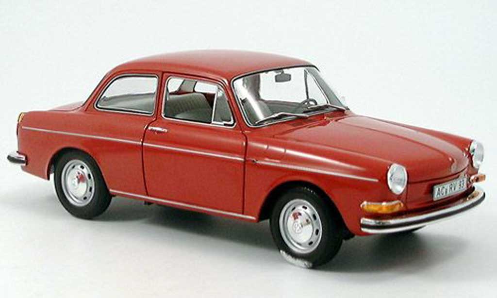 Volkswagen 1600 l rouge 1970 Minichamps 1/18