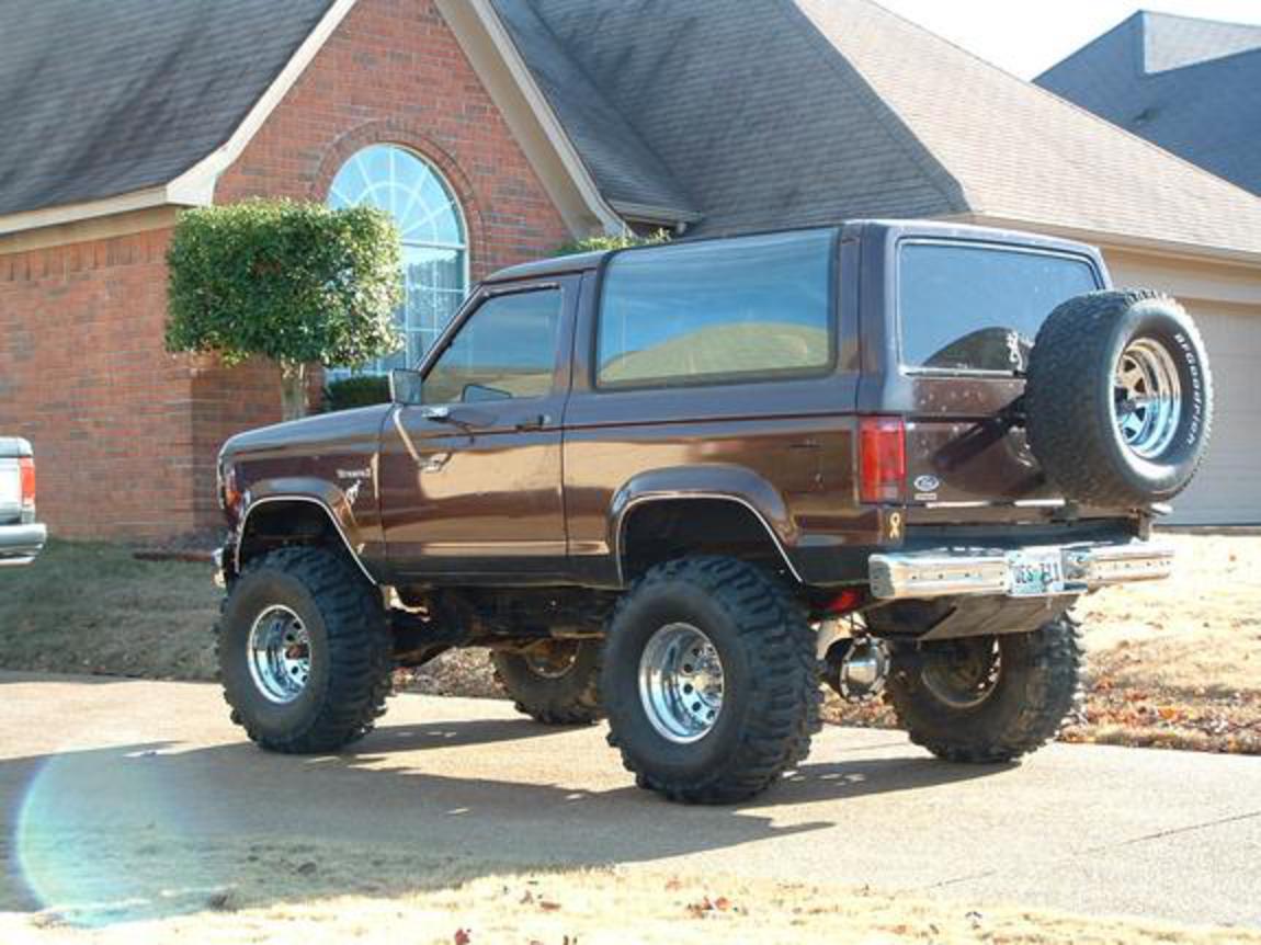 Ford Bronco 1979 Tuning