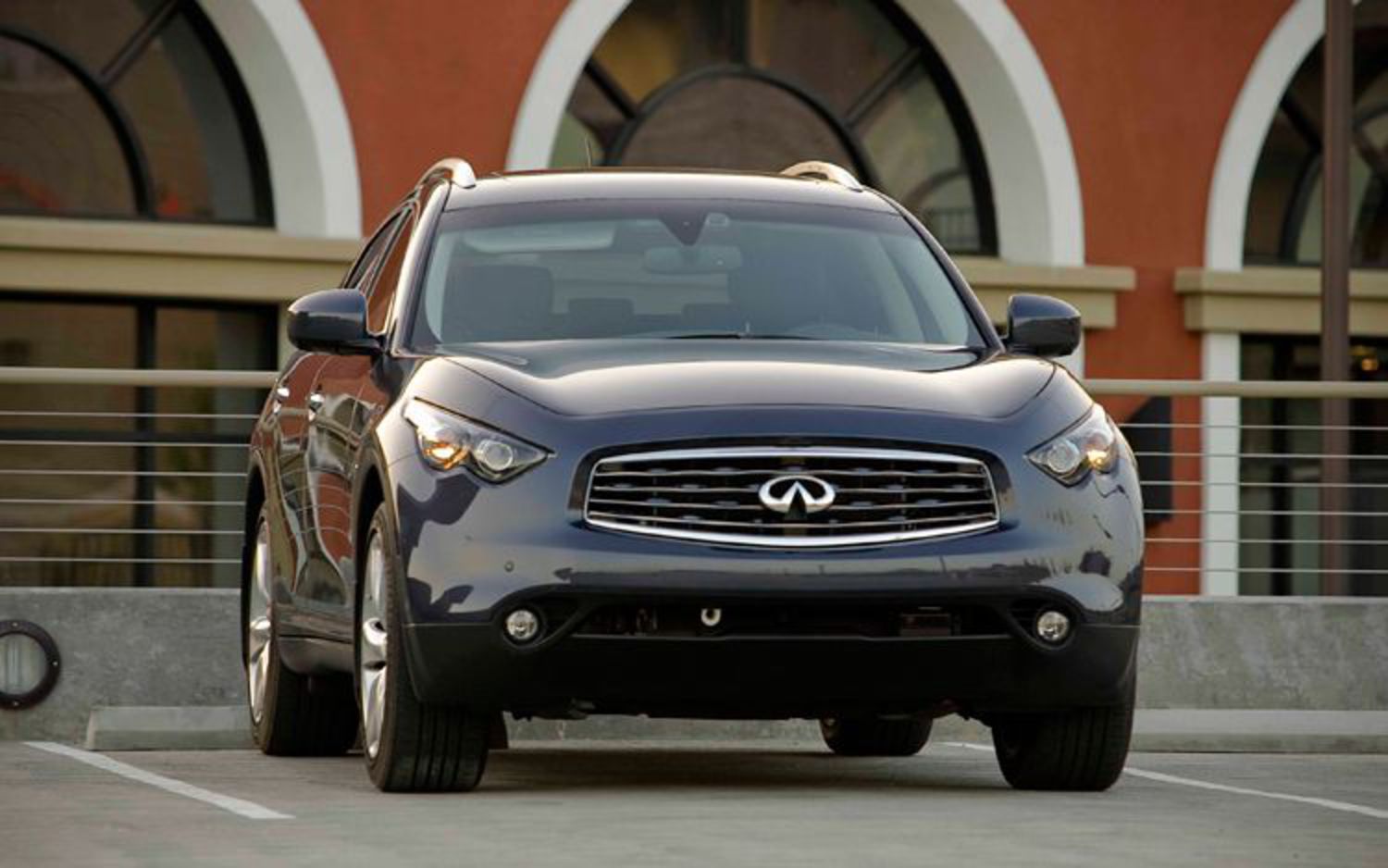 Инфинити 50 s. Инфинити fx50. Infiniti qx70. Инфинити ФХ 50s. Машина Infiniti fx50.