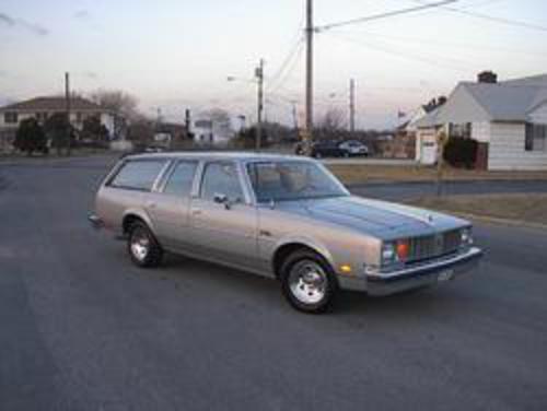 TopWorldAuto >> Photos of Oldsmobile Cutlass Cruiser wagon - photo ...