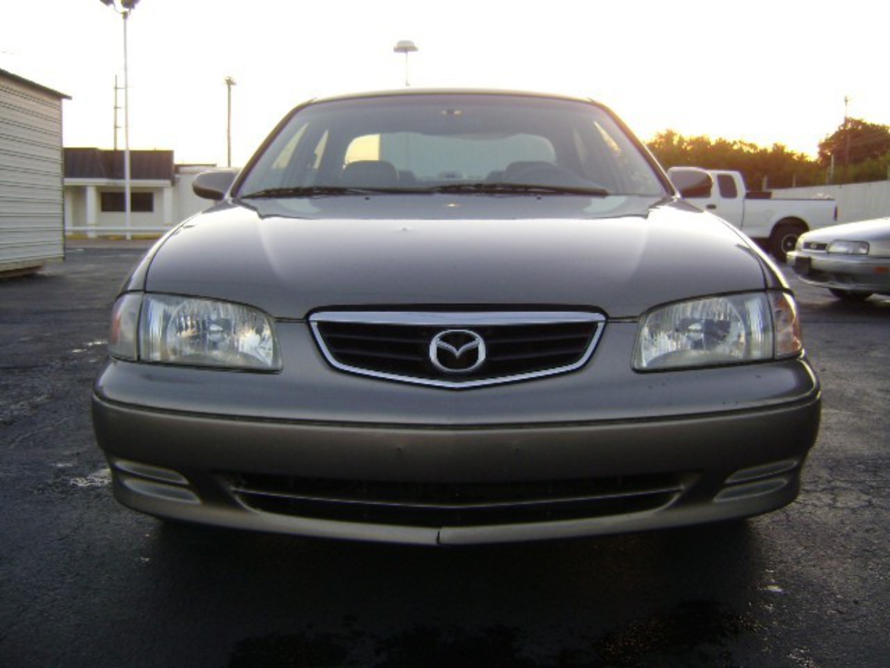 Mazda 626 20 V6 Limited - huge collection of cars, auto news and reviews,