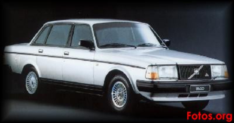 1992_Volvo_240_Classic_Line_LF_