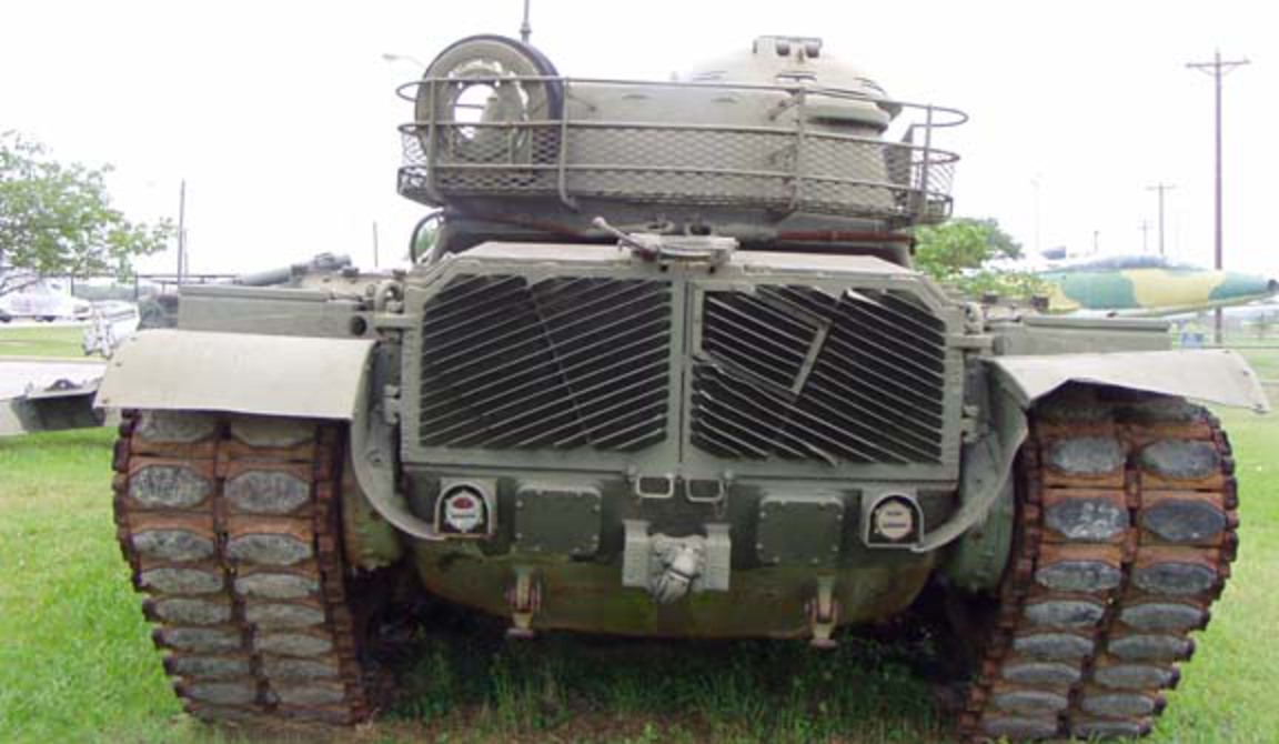 60 м3. М60 Амбт. M60 рядом m113. М60r24mgab-54. Танк автомобиль 300-900 все.