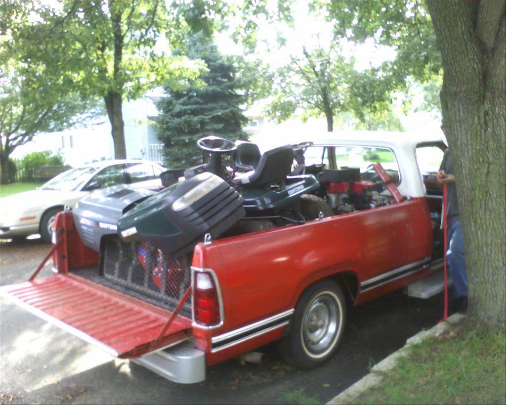 Lynols 1979 Dodge D-Series Pick-Up Loaded to the gills with lawn tractors