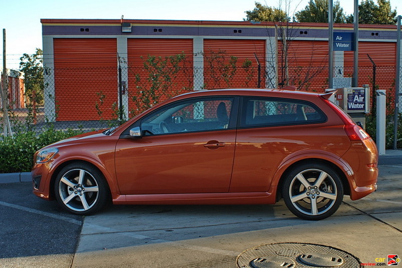Volvo C30 24i - huge collection of cars, auto news and reviews, car vitals,