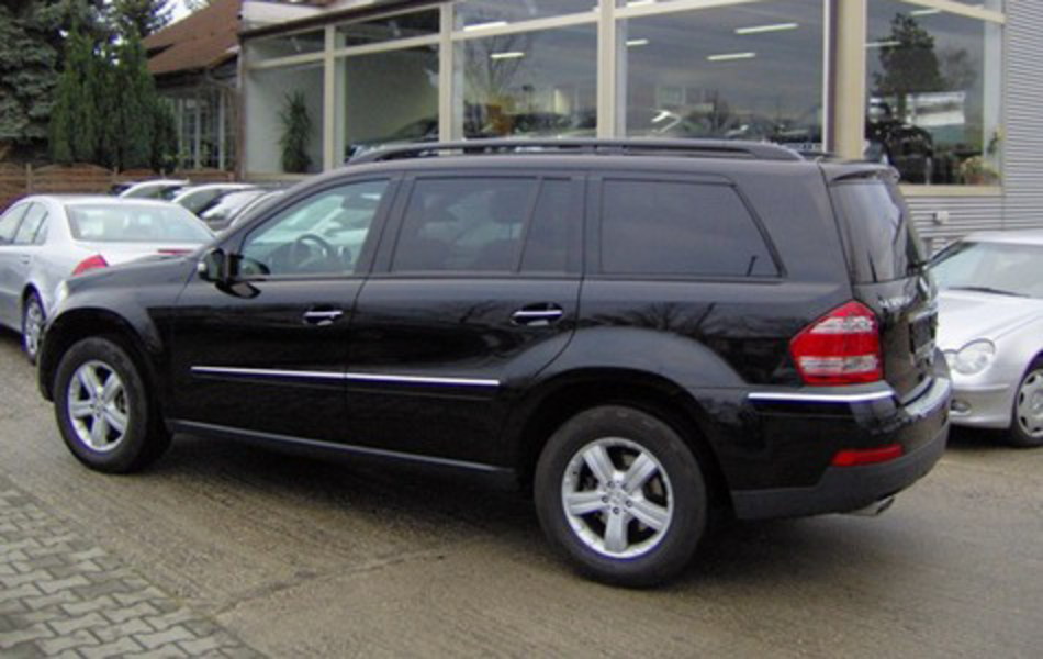 Mercedes Benz gl 320