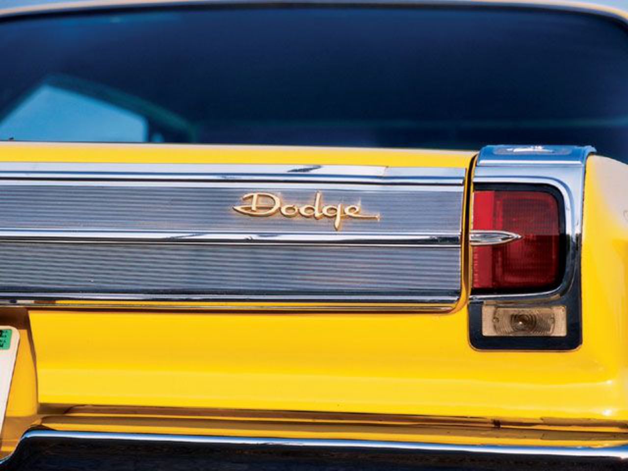 Dodge Coronet 500 Sedan Photos