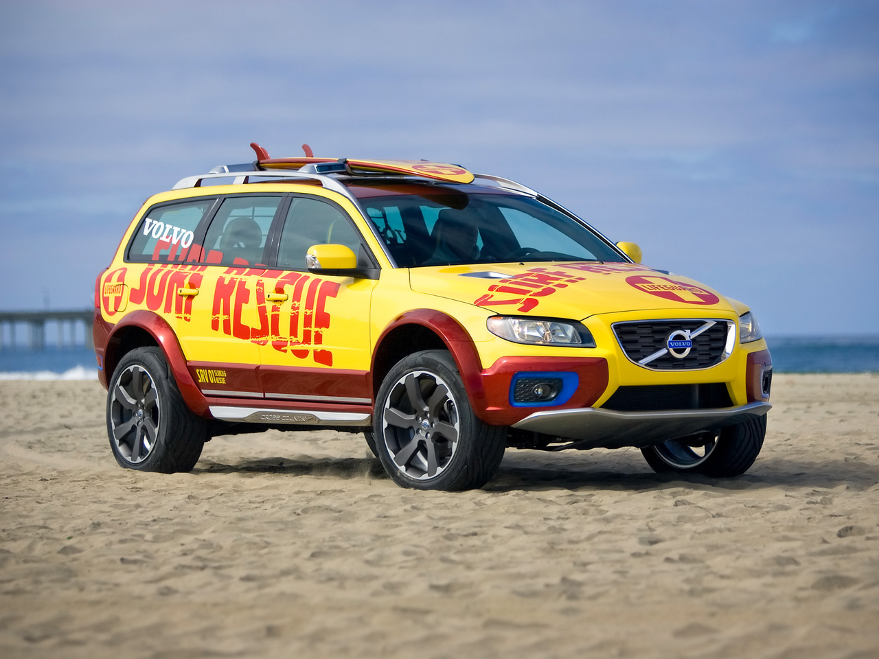 2007 Volvo XC70 Catalina Island Rescue Unit - Front And Side - 1280x960 -