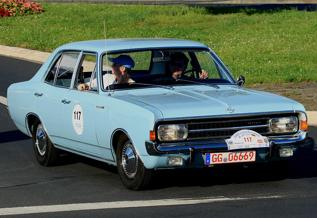 Opel Rekord 1900C â€“ Germany. ÄŒesko-SlovenskÃ¡ motoristickÃ¡ databÃ¡ze