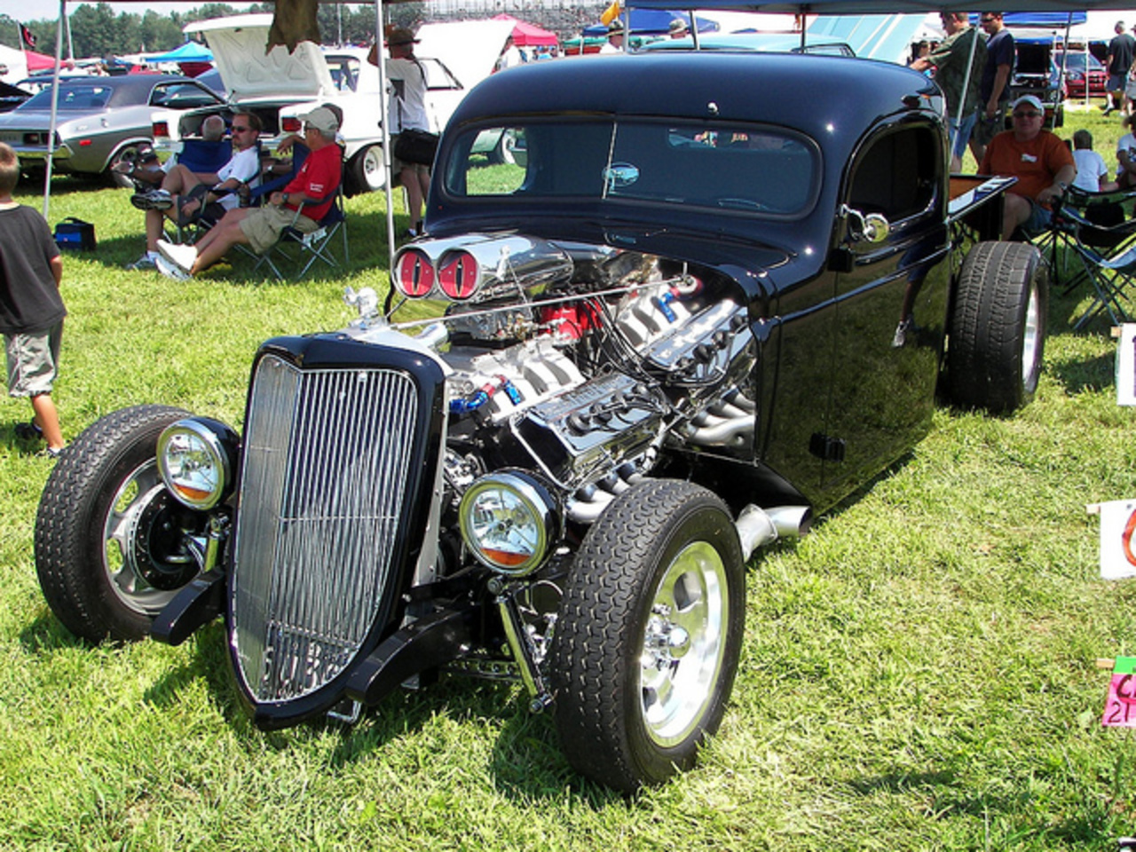 Dodge Streetrod pickup. Looks to be mid Thirties with a Ford grill