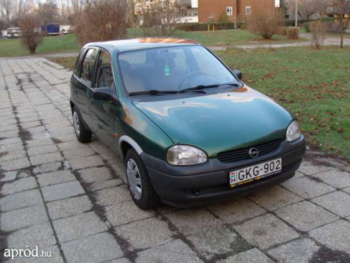 EladÃ³ Opel Corsa 1.2 Swing. IV. kerÃ¼let ListÃ¡zva 2013. januÃ¡r 17., 10:24,