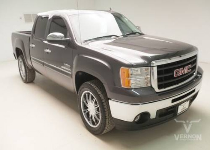2011 GMC Sierra 1500 Pickup Truck SLE Texas Edition Crew Cab 2WD in Vernon,