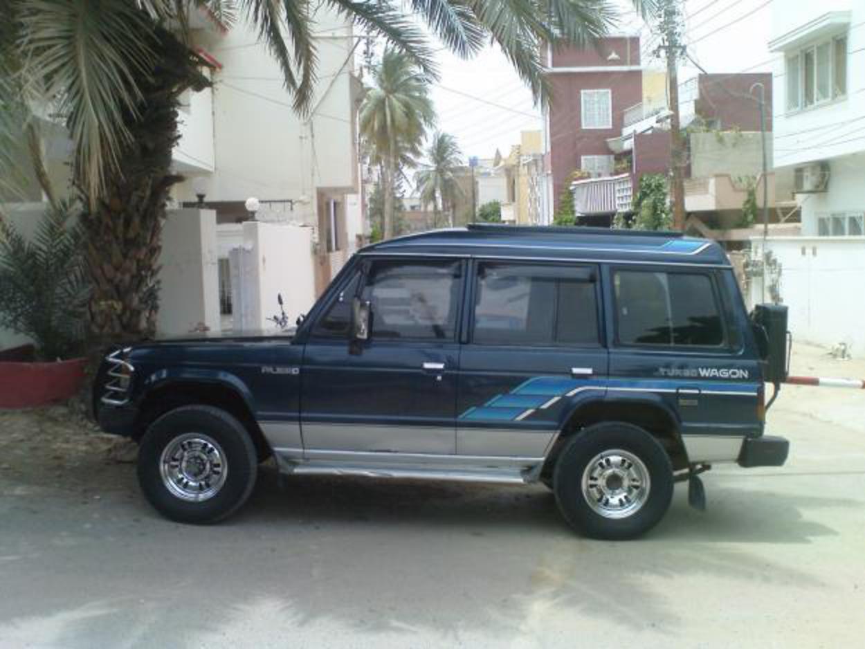 Pictures of Mitsubishi Pajero, Turbo Wagon (URGENT SALE)