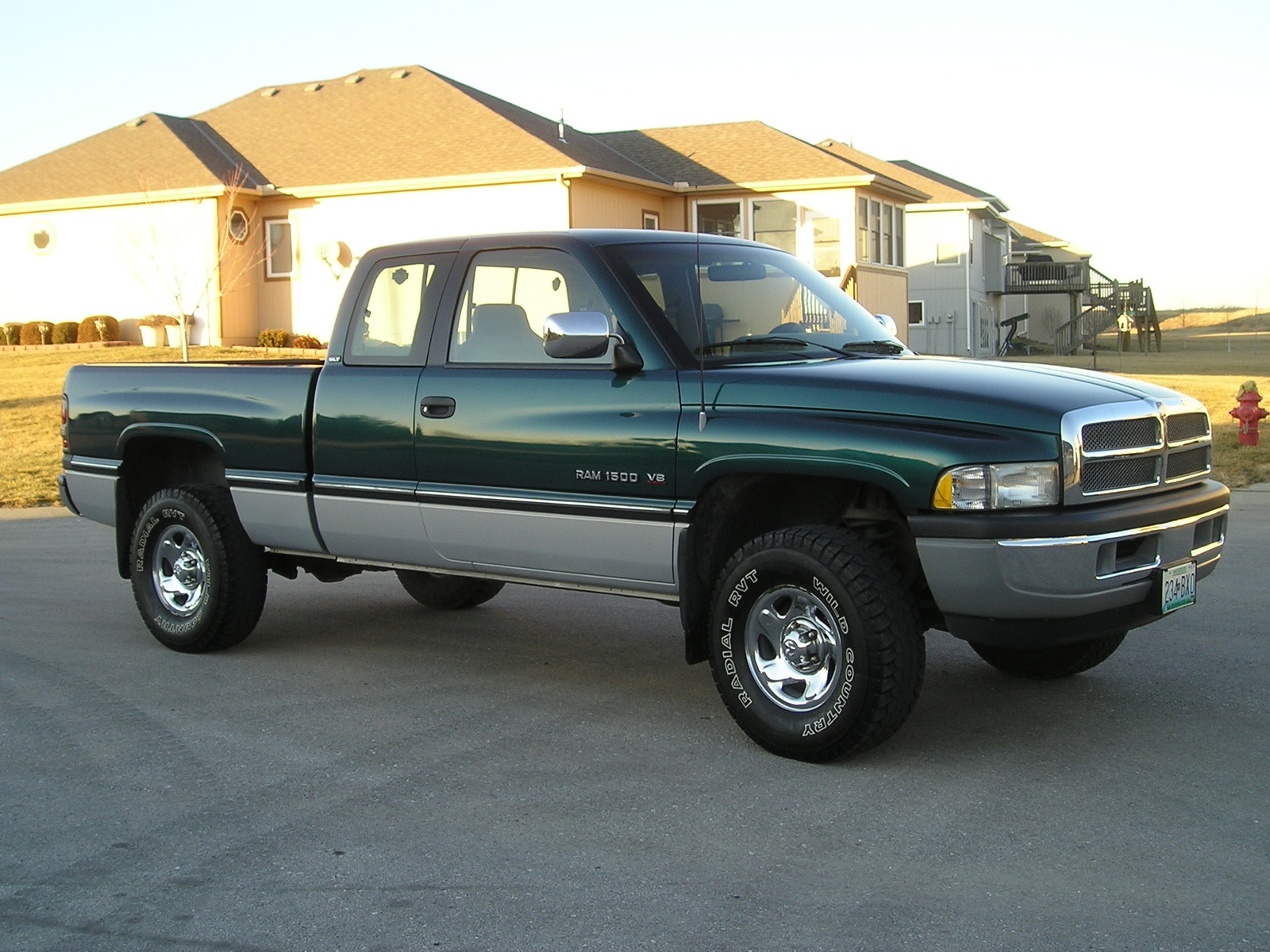 1995 Dodge Ram Pickup 1500 picture. 61 pictures · 2 videos · 14 reviews