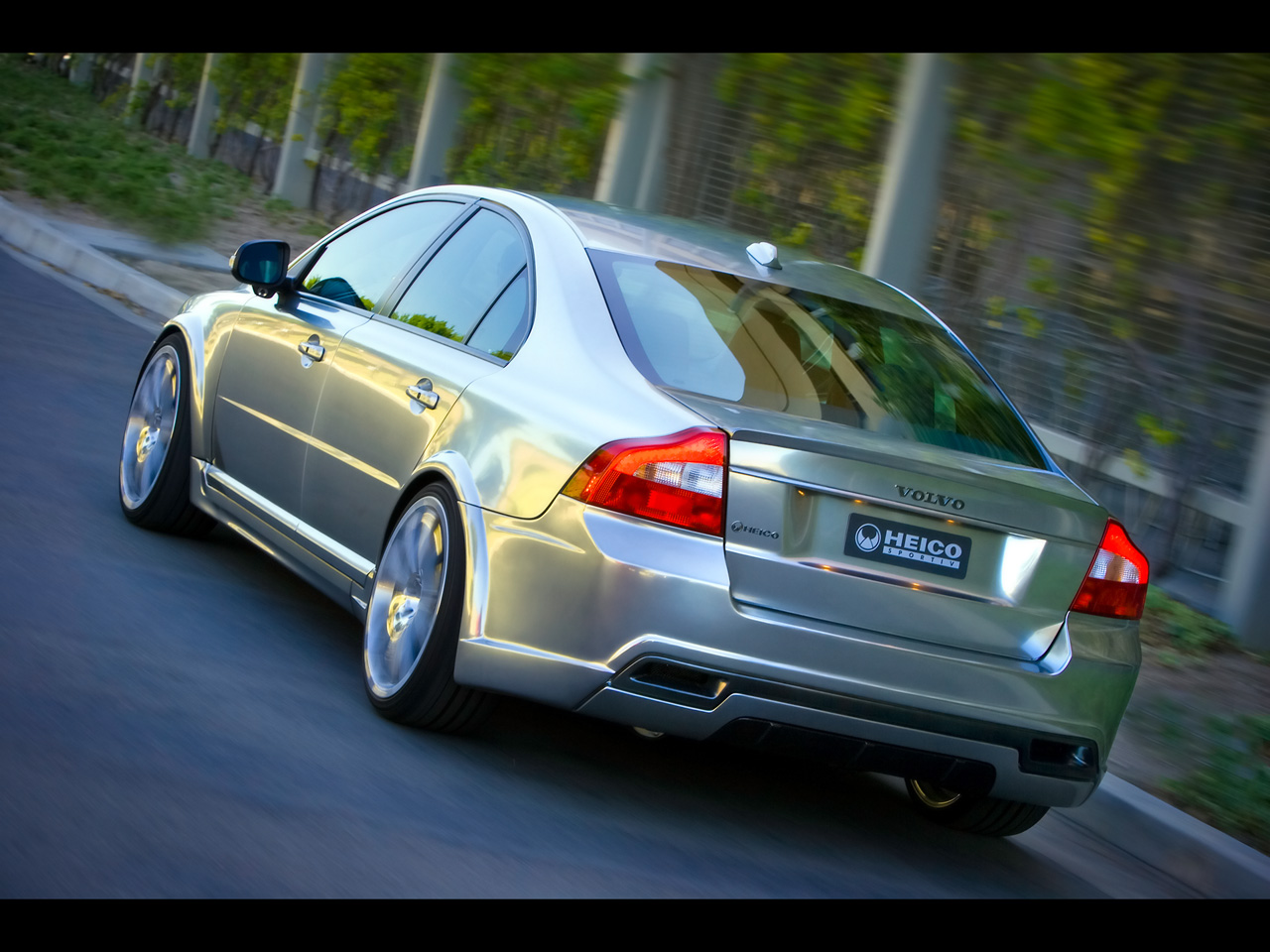 On this page we present you the most successful photo gallery of Volvo S80T