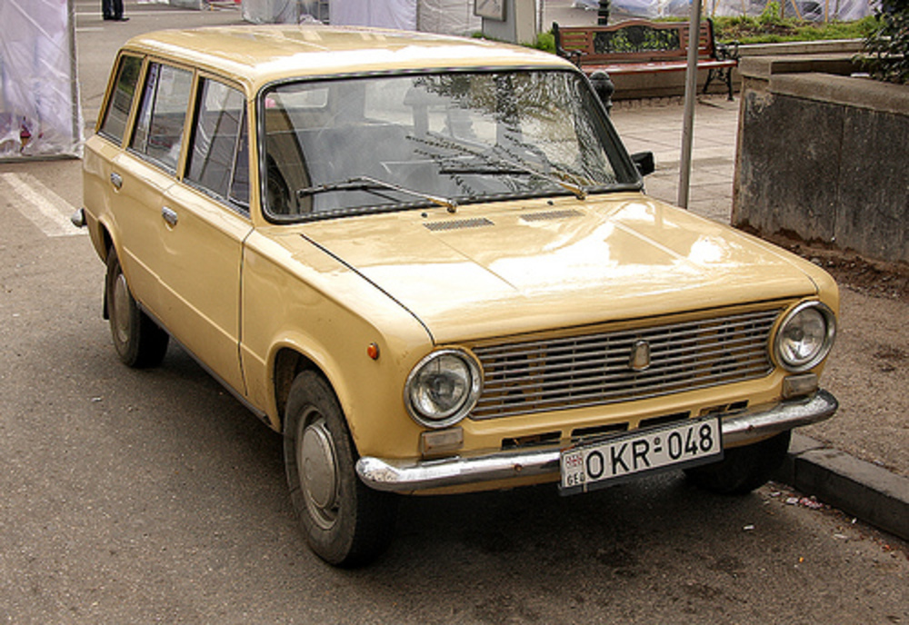 Lada 1200