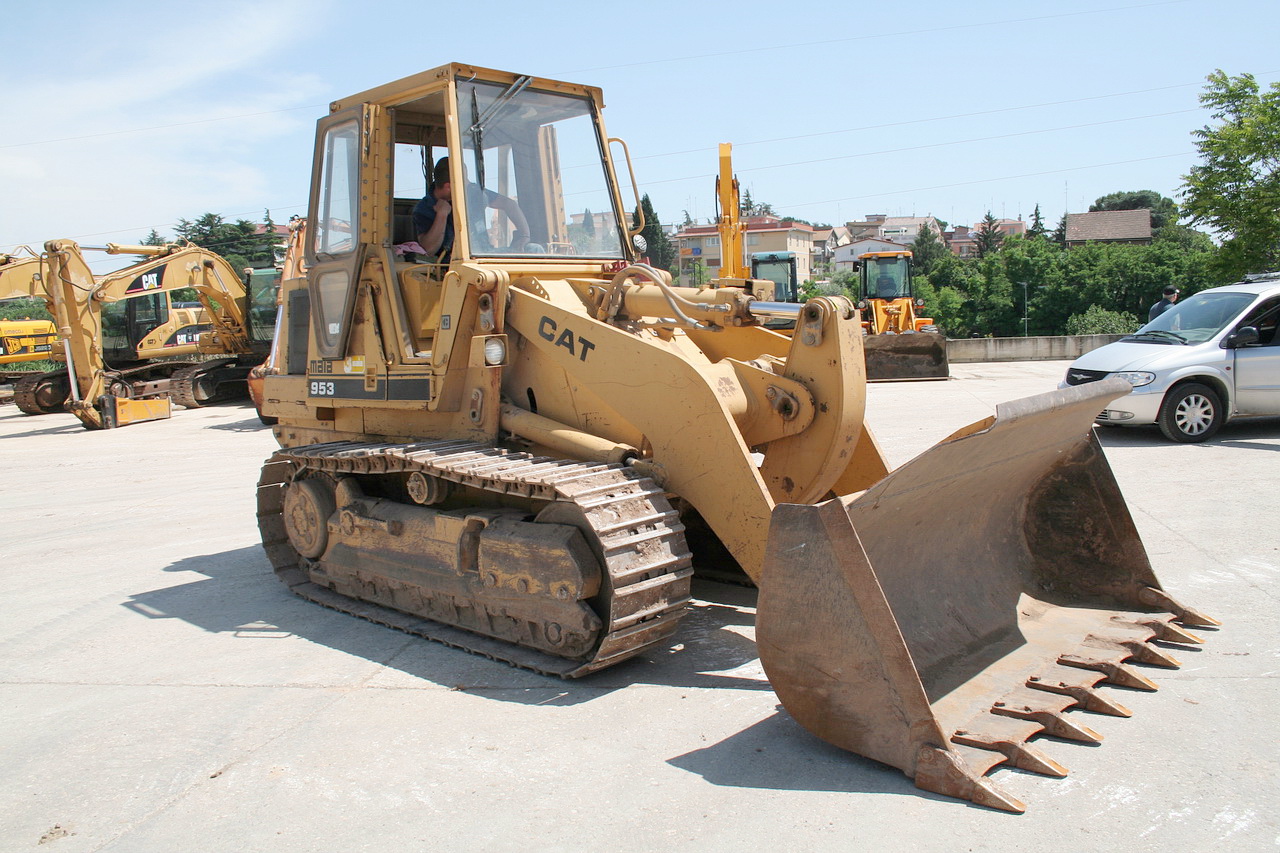 Caterpillar 953